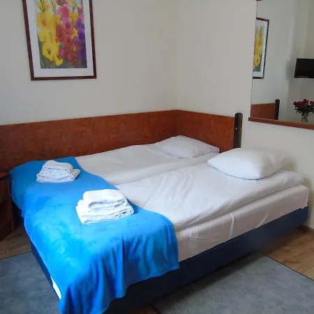 Slowianski Bed & Breakfast Łobez