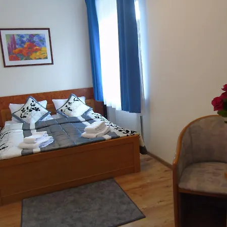 Slowianski 3*